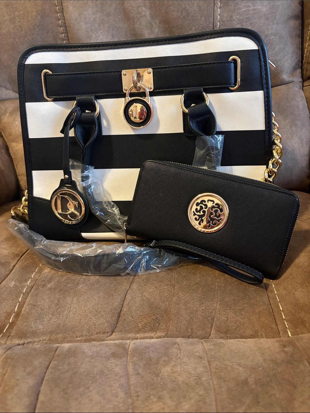 Black and White Striped Shoulder Bag with Matching Black Wallet